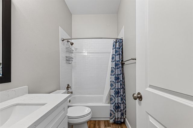 504 Nursery Road 1203, The Woodlands, TX 77380