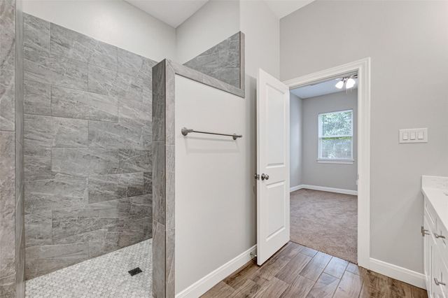 504 Nursery Road 1203, The Woodlands, TX 77380