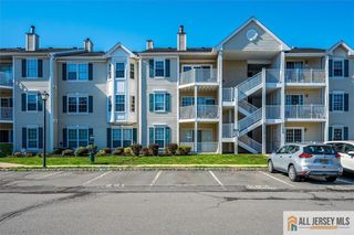 268 Kempsey Drive, North Brunswick, NJ 08902