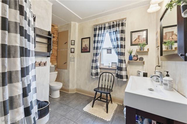 503 W Main Street, Malvern, OH 44644