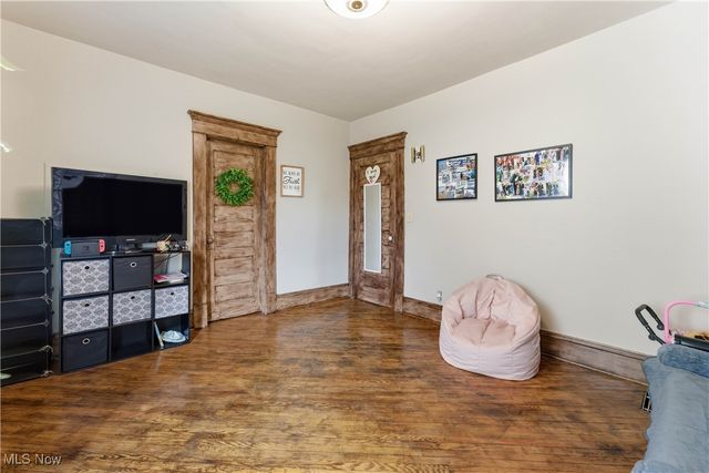 503 W Main Street, Malvern, OH 44644