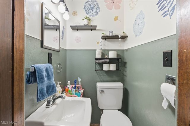 503 W Main Street, Malvern, OH 44644