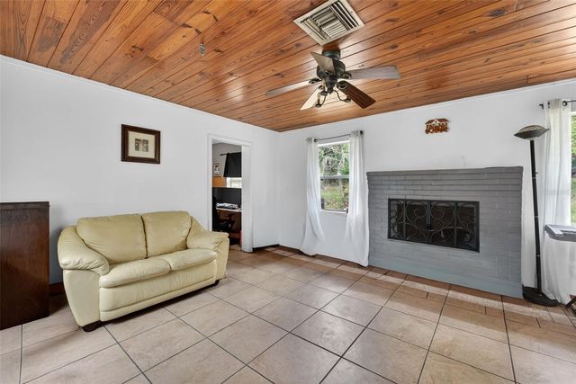 8023 STONE ROAD, Apopka, FL 32703
