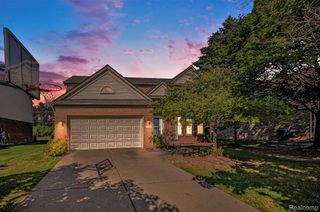 2140 Timberridge Court, West Bloomfield Charter Township, MI 48324