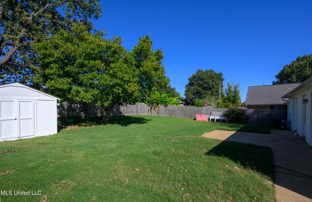 10144 Palmer Drive, Olive Branch, MS 38654