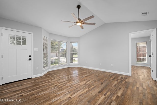 10144 Palmer Drive, Olive Branch, MS 38654