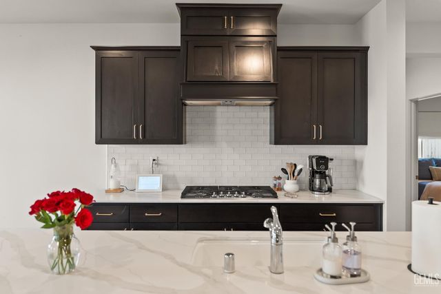 14964 Pams Way, Bakersfield, CA 93314