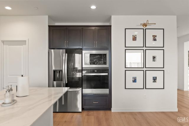 14964 Pams Way, Bakersfield, CA 93314