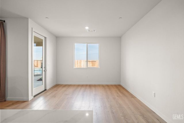 14964 Pams Way, Bakersfield, CA 93314