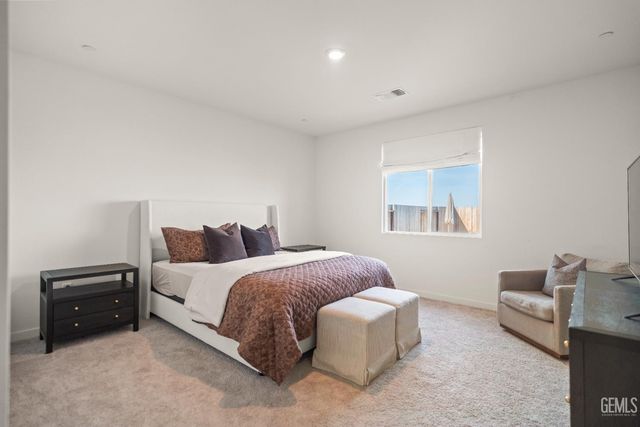 14964 Pams Way, Bakersfield, CA 93314