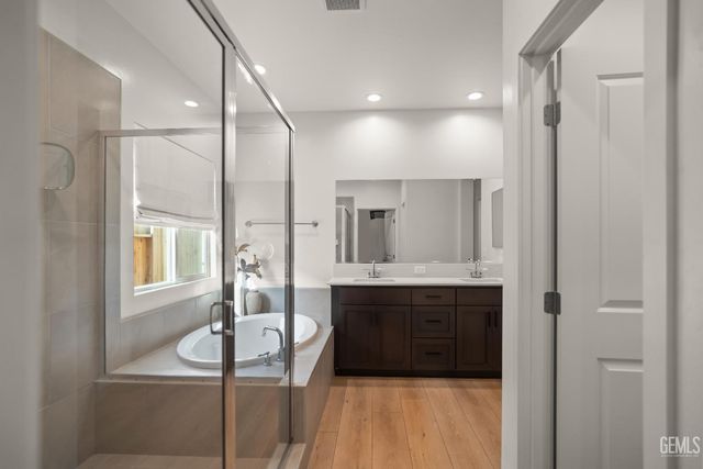 14964 Pams Way, Bakersfield, CA 93314