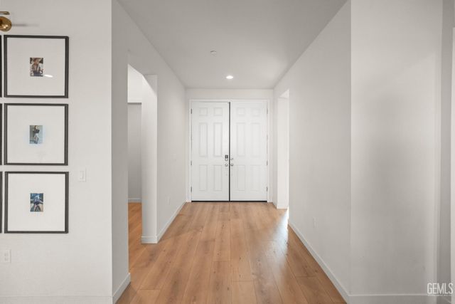 14964 Pams Way, Bakersfield, CA 93314