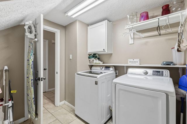 6310 Wildlife Way, Baytown, TX 77523