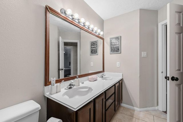 6310 Wildlife Way, Baytown, TX 77523