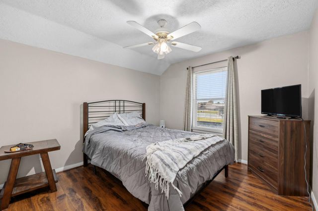 6310 Wildlife Way, Baytown, TX 77523