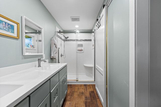 207 Oakwood Circle, Niceville, FL 32578