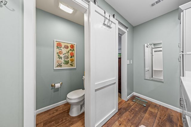 207 Oakwood Circle, Niceville, FL 32578