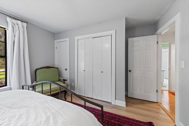 207 Oakwood Circle, Niceville, FL 32578