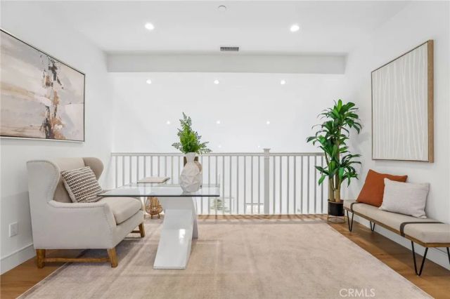 106 Yellow Iris, Irvine, CA 92618
