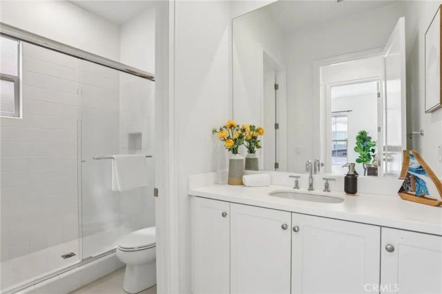 106 Yellow Iris, Irvine, CA 92618