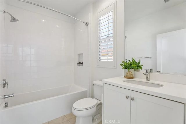 106 Yellow Iris, Irvine, CA 92618