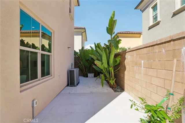 106 Yellow Iris, Irvine, CA 92618