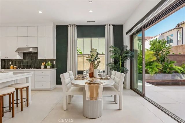 106 Yellow Iris, Irvine, CA 92618