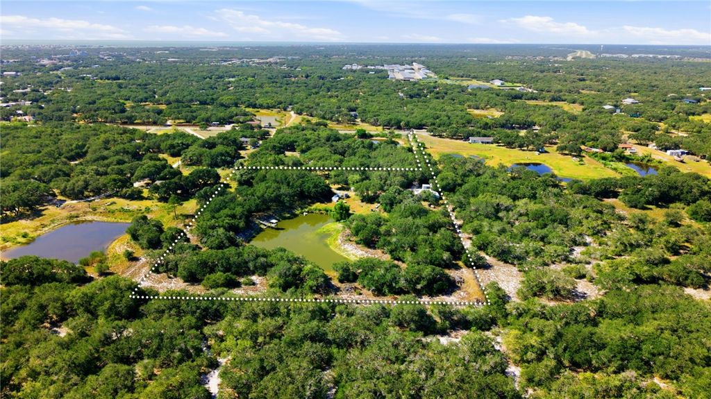 1731 Prairie, Rockport, TX 78382 — photo 3