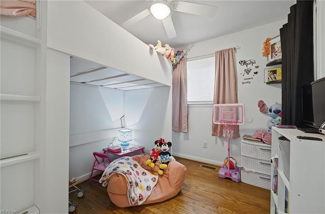 323 Pine AVE, Newport News, VA 23607