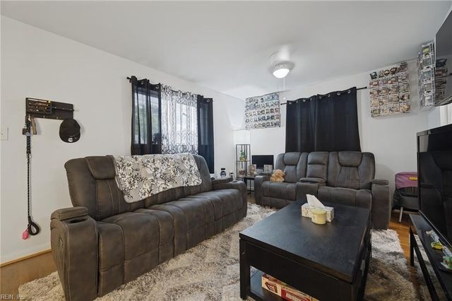 323 Pine AVE, Newport News, VA 23607