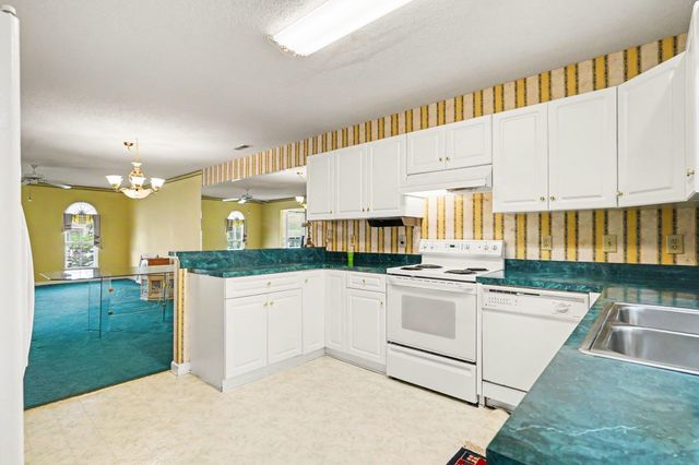 1460 Baldwin Ct, Little River, SC 29566