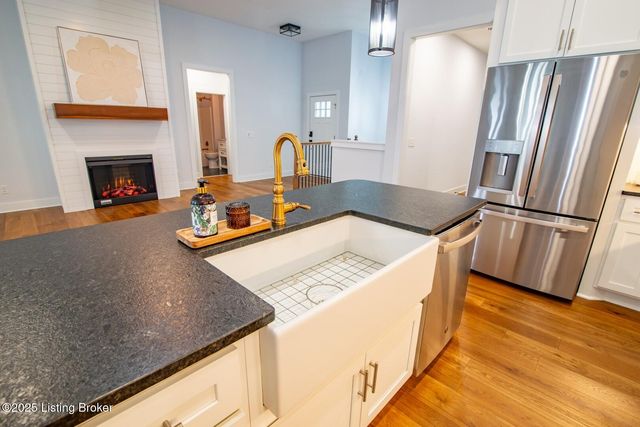 117 Highpoint Ct, Elizabethtown, KY 42701