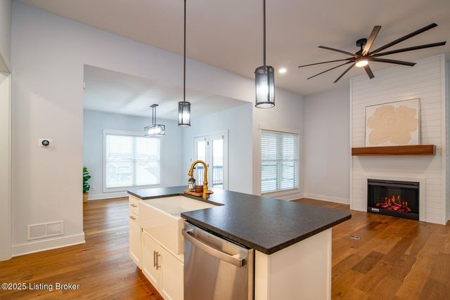 117 Highpoint Ct, Elizabethtown, KY 42701