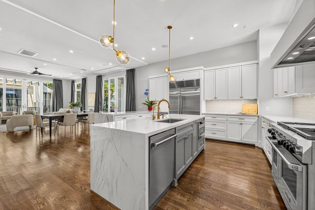 2328 Bissonnet Street, Houston, TX 77005