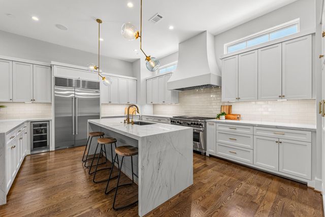 2328 Bissonnet Street, Houston, TX 77005