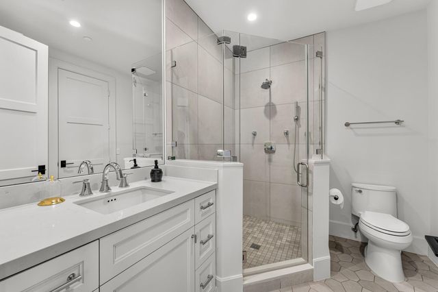 2328 Bissonnet Street, Houston, TX 77005