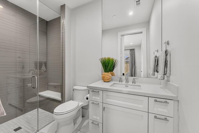 2328 Bissonnet Street, Houston, TX 77005