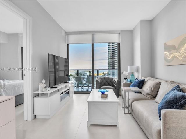 501 NE 31st St 1105, Miami, FL 33137