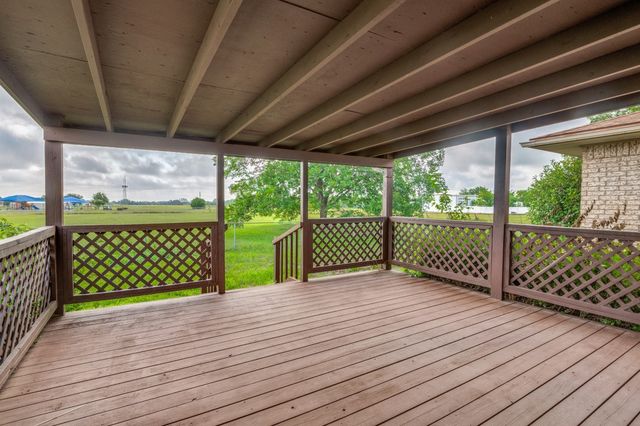 324 Cole Road, Red Oak, TX 75154