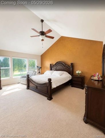 5457 Shelton Drive, Commerce Charter Township, MI 48382