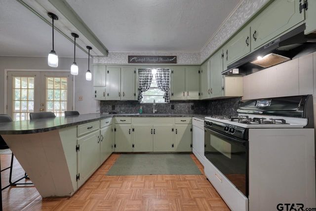 107 Lado De Loma Drive, Winona, TX 75792