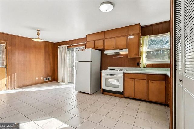 2643 Elkhorn Drive, Decatur, GA 30034