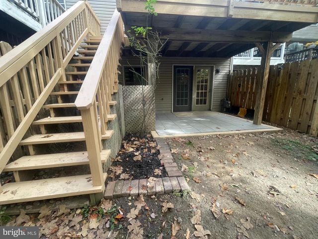 9612 DOMINION FOREST CIR, Fredericksburg, VA 22408