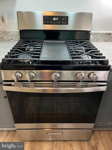 9612 DOMINION FOREST CIR, Fredericksburg, VA 22408