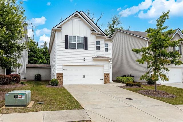 166 Woodhouse Circle, Acworth, GA 30102