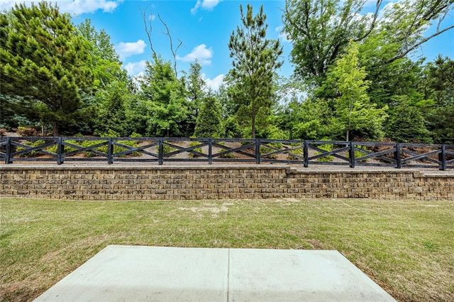 166 Woodhouse Circle, Acworth, GA 30102