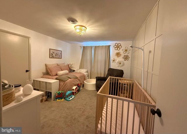 910 MOUNT ZION RD, Lebanon, PA 17046