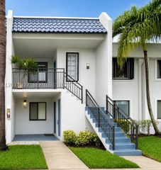 16511 Blatt Blvd 103, Weston, FL 33326