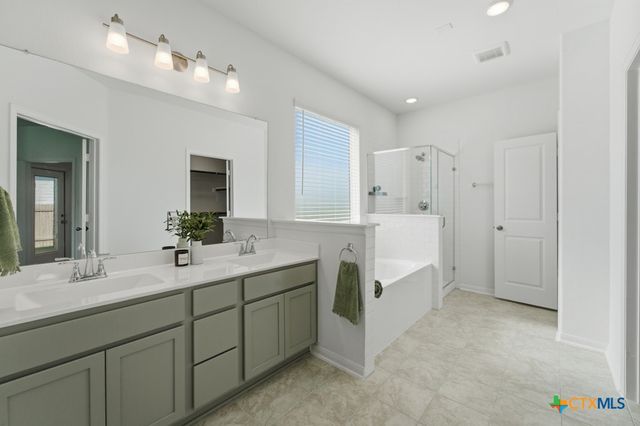 160 Villars Drive, Salado, TX 76571