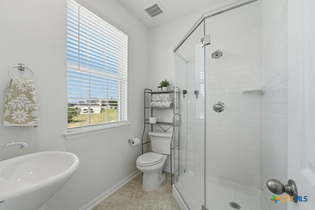 160 Villars Drive, Salado, TX 76571